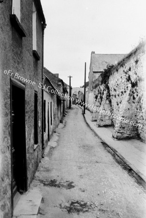 WALLS ABBEY STREET